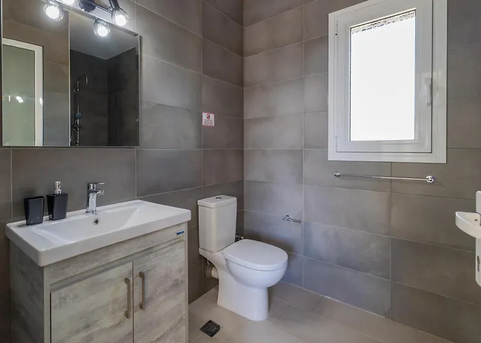 ヴィラ Taras Karavádhos